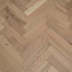 artisan eng oak herringbone invisible, light brushed & matt lacquered 90x450 (14/2mm)