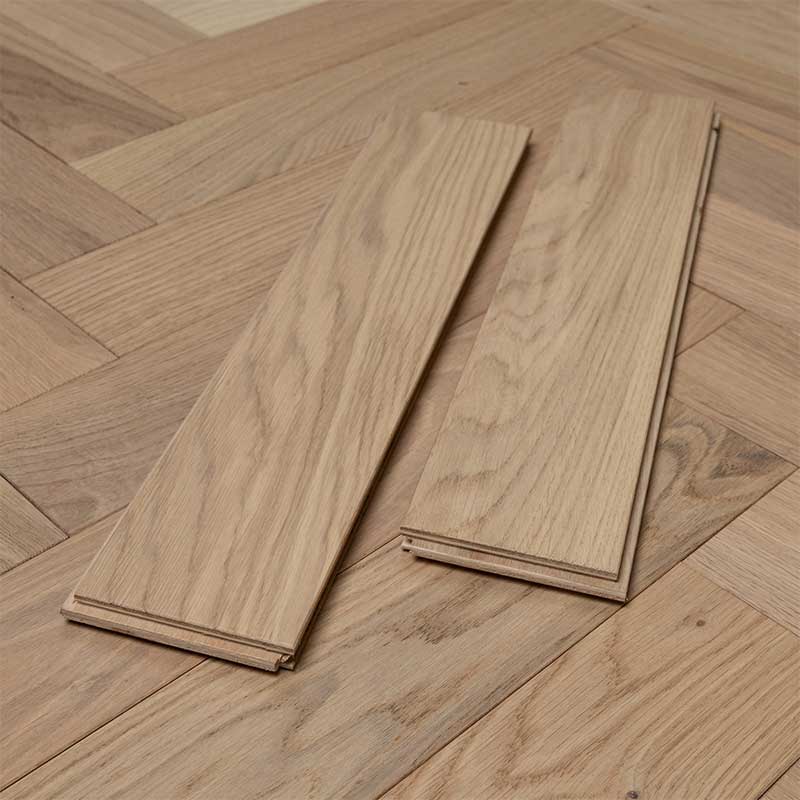 artisan eng oak herringbone invisible, light brushed & matt lacquered 90x450 (14 2mm) b