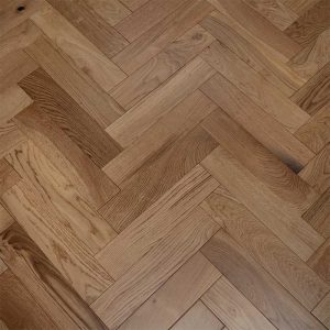 artisan eng oak herringbone natural, smooth & lacquered 90x400