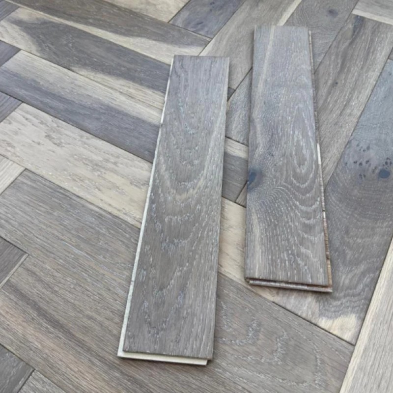artisan eng oak herringbone smoked grey, brushed & matt lacquered 90x450 (10 3mm) b