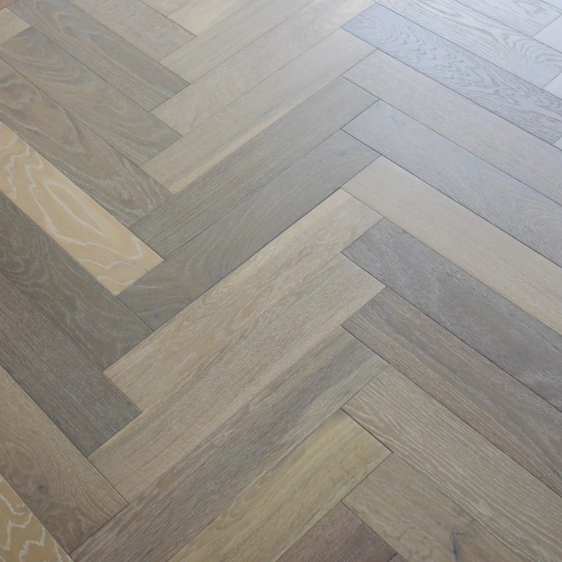 artisan eng oak herringbone smoked grey, brushed & uv oiled 90x450