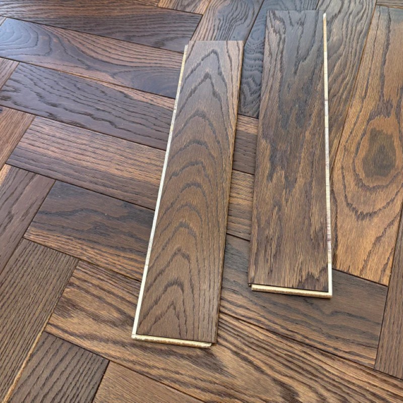 artisan eng oak herringbone smoked natural, brushed & matt lacquered 90x450 (10 3mm) b