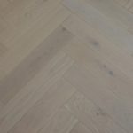 artisan eng oak herringbone white, smooth & oiled 125x600