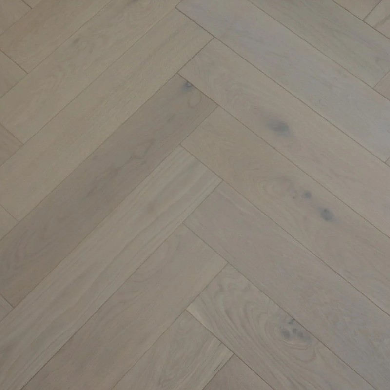 artisan eng oak herringbone white, smooth & oiled 125x600