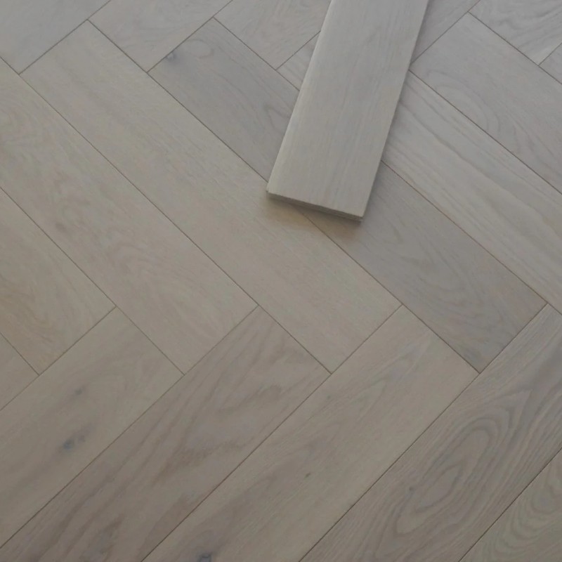 artisan eng oak herringbone white, smooth & oiled 125x600 b