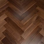 artisan eng walnut herringbone natural, smooth & uv lacquered 125x600