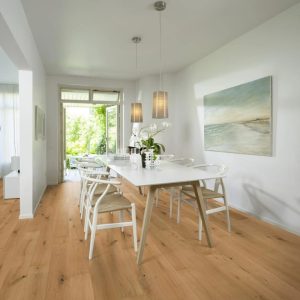 Kahrs Tempest Sirocco laid in a living room