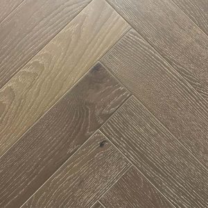 xylo eng oak st james herringbone herringbone white washed coffee